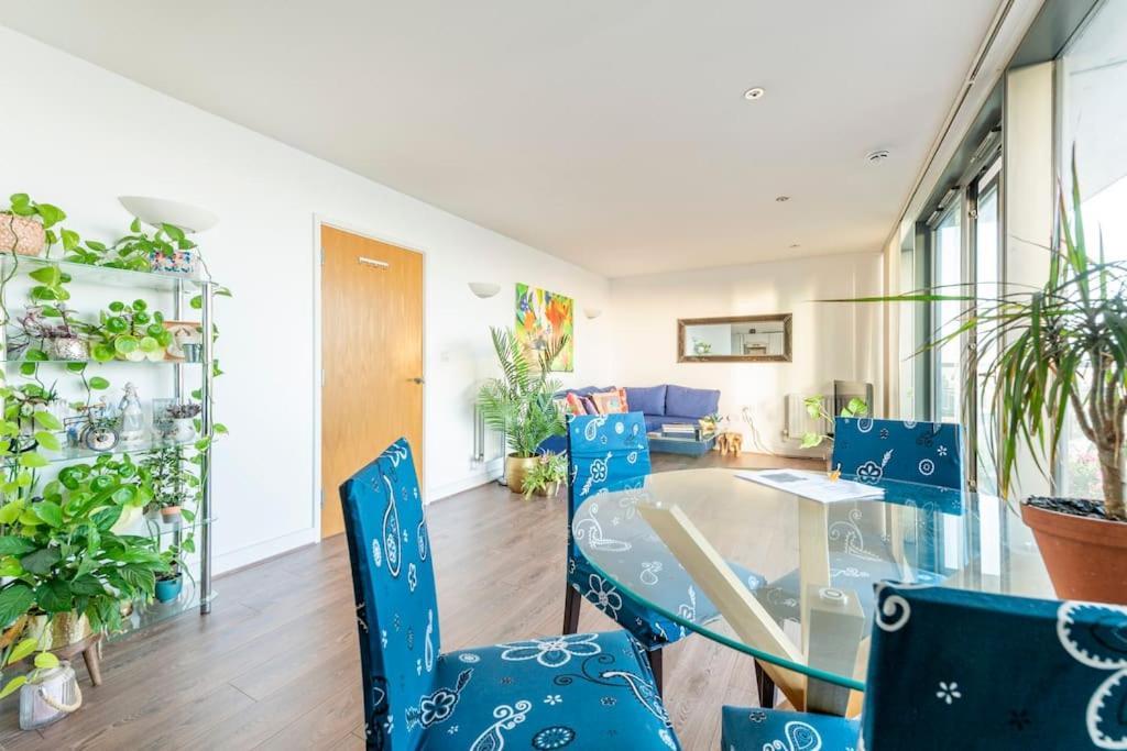 London Skylineviews 2 Bed 2 Bath Flat Near Canary Wharf, O2 & Excel Exterior foto